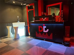 fabricación de mostrador  y mobiliario en exclusiva con iluminación