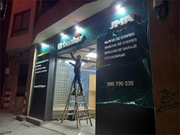 Iluminación según diseño de Obra de Arte