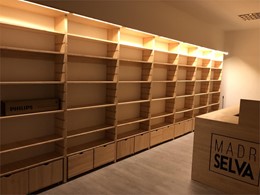 Mobiliario con mecanizado para led 