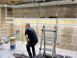 Suministro e instalación de baldas con iluminación leds