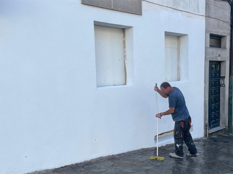 Trabajos de albañilería en fachada 