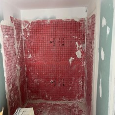 Aislamiento con manta para zonas humedas, baños ... platos de ducha
