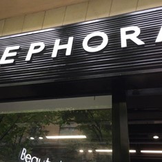 sEPHORA